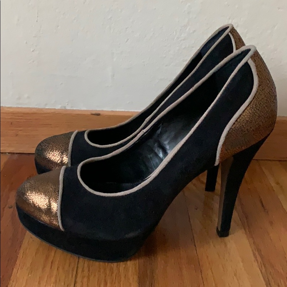 Carvela (Kurt Geiger) black suede platform heel